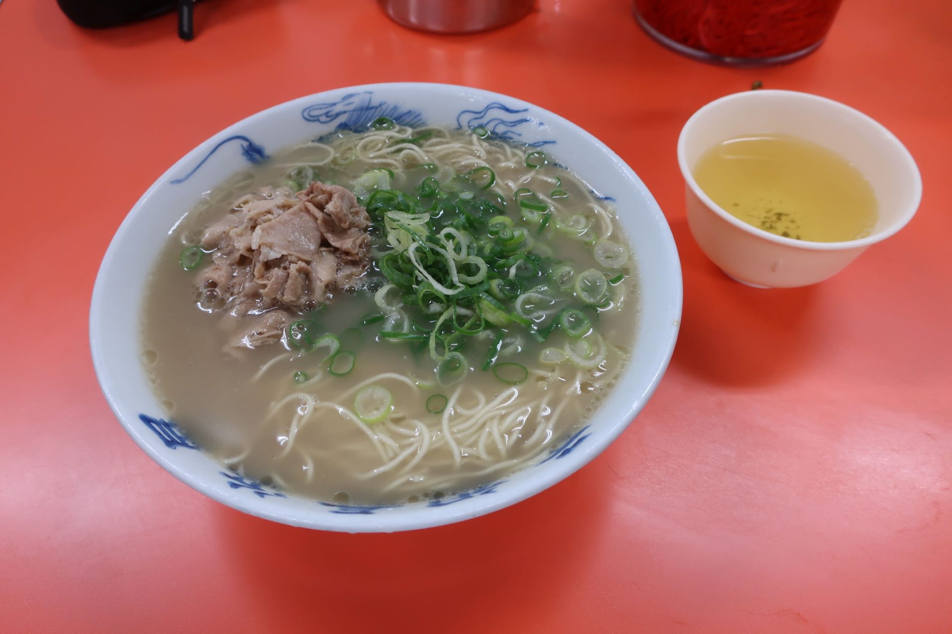 博多　長浜ラーメン　220830